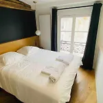 Nid Luxueux En Plein Centre De Paris